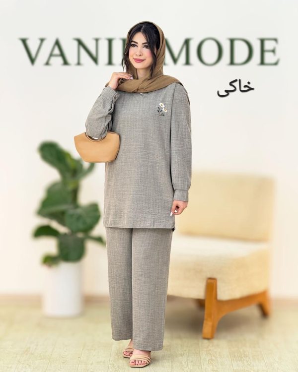 ست شومیز یقه سفید و شلوار کمرکش کد g889