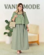ست کت پانچ  و دامن چین دار کد h238