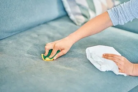 چگونه پارچه مبل را تمیز کنیم