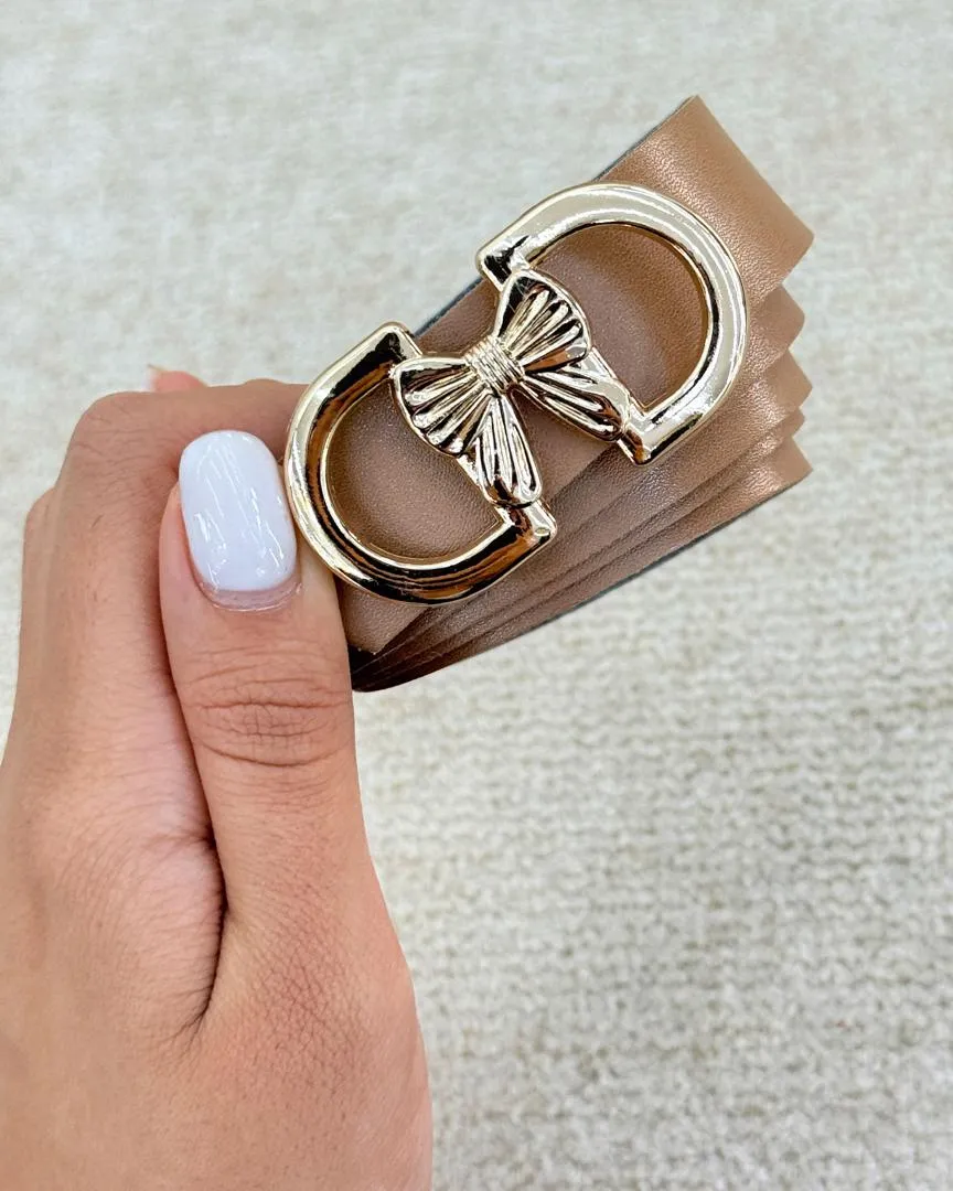 کمربند سگک دار پاپیون کد h432 کمربند سگک دار پاپیون کد h432