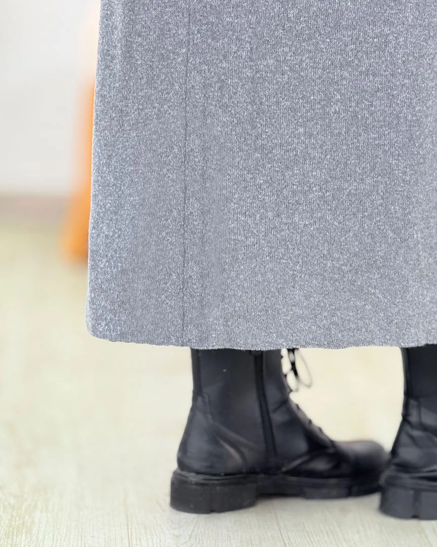 ست بلوز یقه گرد و دامن چاکدار کد h491 (1) ست بلوز یقه گرد و دامن چاکدار کد h491